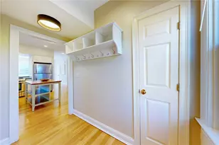 40 7th St, Providence, RI 02906 - Photo 17
