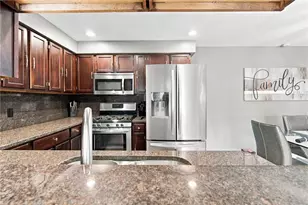 200 Mayfield Ave, Cranston, RI 02920 - Photo 5