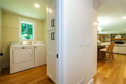 5763 Post Road, East Greenwich, RI 02818 - Photo 27