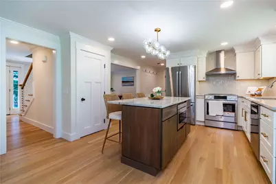 5763 Post Road, East Greenwich, RI 02818 - Photo 15