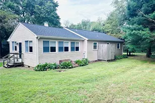 26 Fort Ninigret Rd, Charlestown, RI 02813 - Photo 5