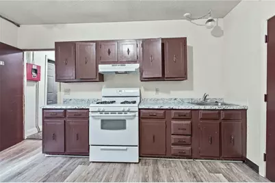 32 Northeast Street, Woonsocket, RI 02895 - Photo 9