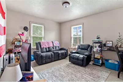 32 Northeast Street, Woonsocket, RI 02895 - Photo 27