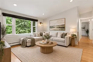 8 Ledgemont Dr, Lincoln, RI 02865 - Photo 5