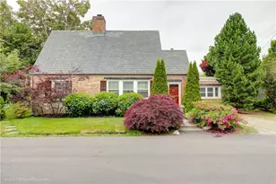9 Red Cross Terrace, Newport, RI 02840 - Photo 1