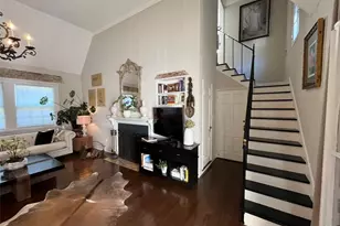 9 Red Cross Terrace, Newport, RI 02840 - Photo 5