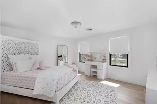 151 Hope Rd, Cranston, RI 02921 - Photo 25
