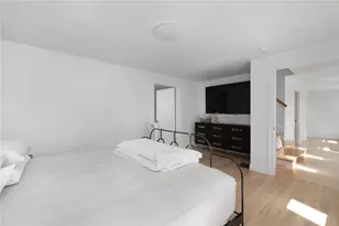 151 Hope Rd, Cranston, RI 02921 - Photo 5