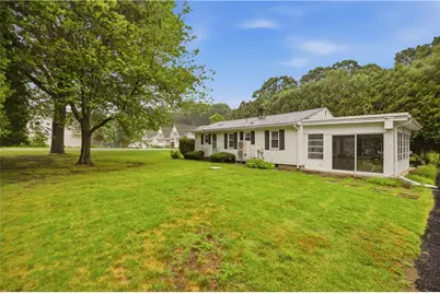 117 Camp Avenue, North Kingstown, RI 02852 - Photo 27