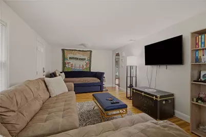 117 Camp Avenue, North Kingstown, RI 02852 - Photo 7