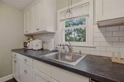 117 Camp Avenue, North Kingstown, RI 02852 - Photo 9