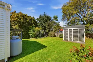 28 Merton Rd, Newport, RI 02840 - Photo 41