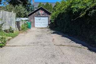 9 Allen Ave, South Kingstown, RI 02879 - Photo 3