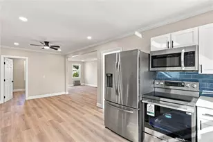 90 Natick Ave, Warwick, RI 02886 - Photo 9