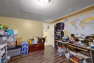 143 Garden St, Pawtucket, RI 02860 - Photo 21