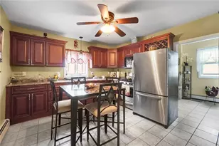 143 Garden St, Pawtucket, RI 02860 - Photo 9