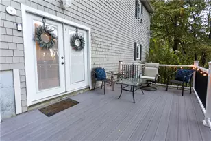 986 Knotty Oak Rd, Coventry, RI 02816 - Photo 5