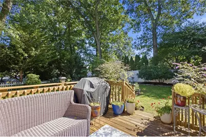 139 Woodstock Lane, Cranston, RI 02920 - Photo 31