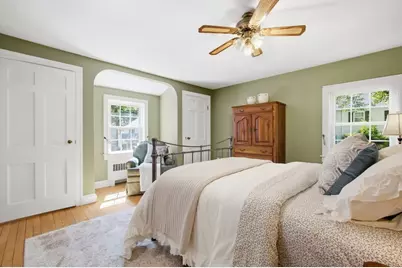 139 Woodstock Lane, Cranston, RI 02920 - Photo 5