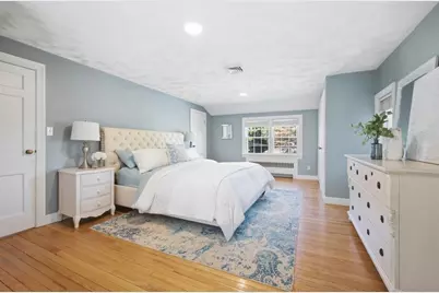 139 Woodstock Lane, Cranston, RI 02920 - Photo 3