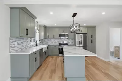 135 Owen Avenue, Pawtucket, RI 02860 - Photo 9