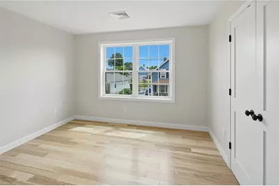 135 Owen Avenue, Pawtucket, RI 02860 - Photo 27