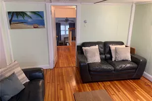 21 Pope St, Newport, RI 02840 - Photo 9