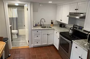 21 Pope St, Newport, RI 02840 - Photo 5
