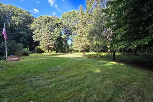 30 Earle Dr, North Kingstown, RI 02852 - Photo 11