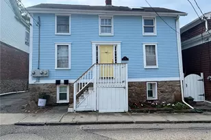 21 Pope St, Newport, RI 02840 - Photo 3