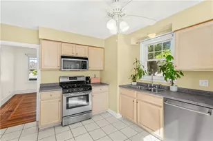 53 Wampanoag Trl, East Providence, RI 02915 - Photo 11