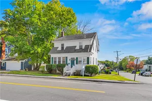 53 Wampanoag Trl, East Providence, RI 02915 - Photo 27