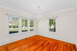53 Wampanoag Trl, East Providence, RI 02915 - Photo 13