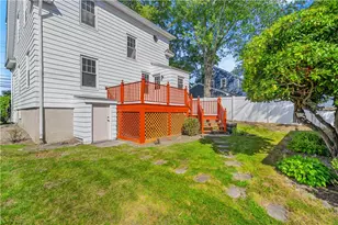 53 Wampanoag Trl, East Providence, RI 02915 - Photo 25