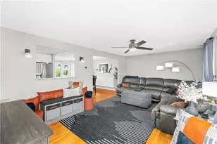 39 Okinawa Ave, Warwick, RI 02889 - Photo 9