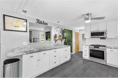 39 Okinawa Avenue, Warwick, RI 02889 - Photo 15