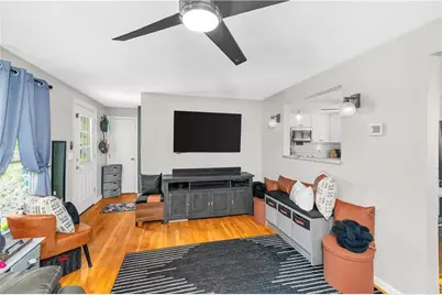 39 Okinawa Avenue, Warwick, RI 02889 - Photo 7