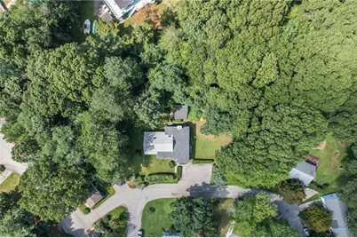 35 Lane E, Warwick, RI 02888 - Photo 3