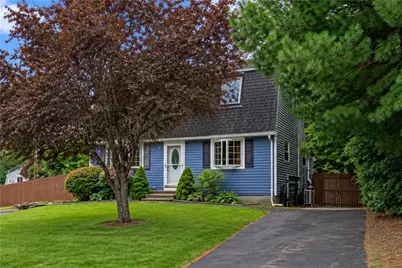2 Medieval Way, West Warwick, RI 02893 - Photo 3