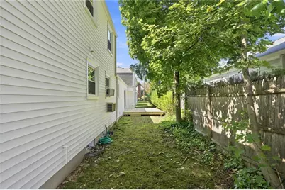 85 Moorland Avenue, Providence, RI 02908 - Photo 35