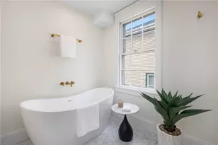 216 Spring St, Newport, RI 02840 - Photo 35