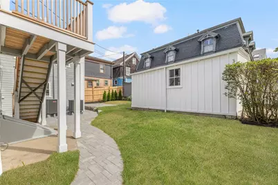 216 Spring Street, Newport, RI 02840 - Photo 49