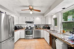 9 Eastgate Dr, Coventry, RI 02816 - Photo 13