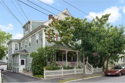 11 Lincoln Avenue #3, Bristol, RI 02809 - Photo 1