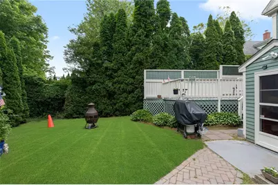 11 Lincoln Avenue #3, Bristol, RI 02809 - Photo 13