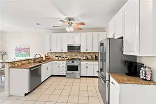 45 Fieldstone Dr, East Greenwich, RI 02818 - Photo 7