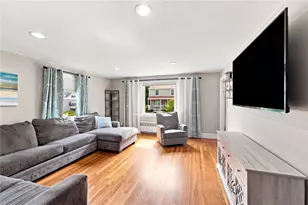 26 Alan Ave, Cumberland, RI 02864 - Photo 5