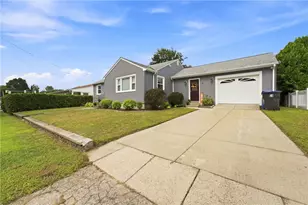 26 Alan Ave, Cumberland, RI 02864 - Photo 23