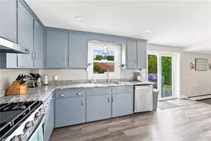 26 Alan Ave, Cumberland, RI 02864 - Photo 13