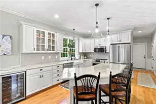 16 Brett Dr, Scituate, RI 02825 - Photo 3